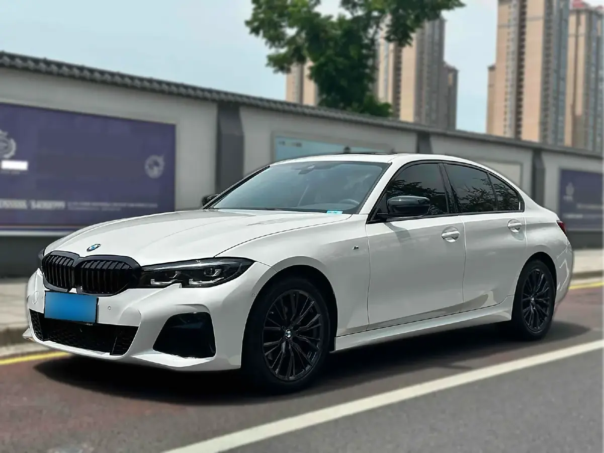 2021 BMW 3 Series 2.0T 184HP L4 8AT
