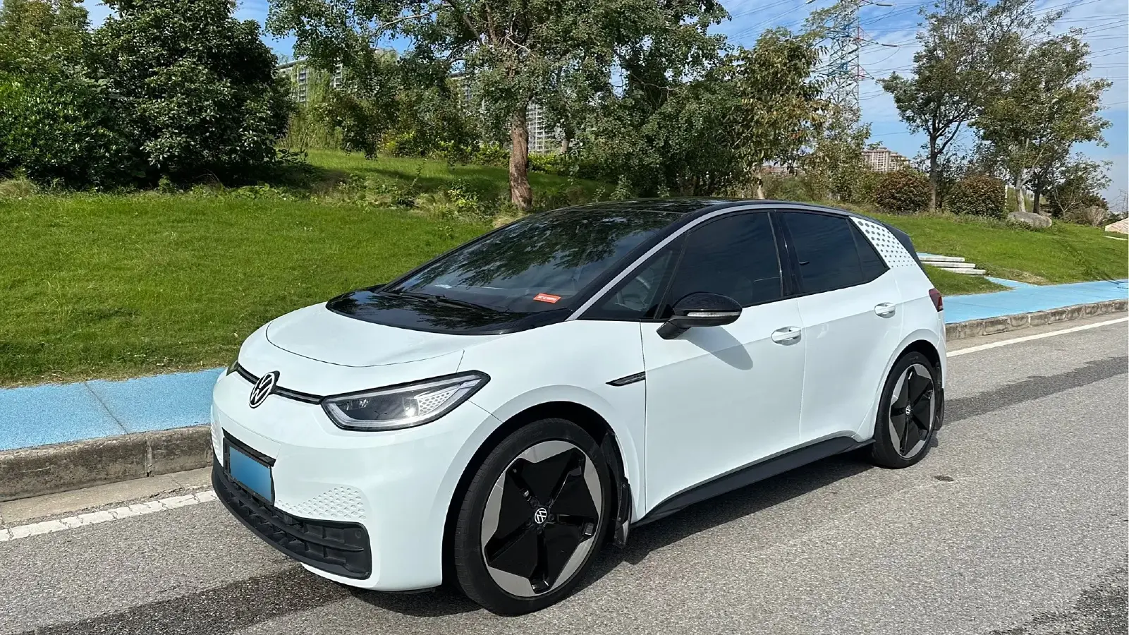 2022 Volkswagen ID.3 BEV 57.3KWH