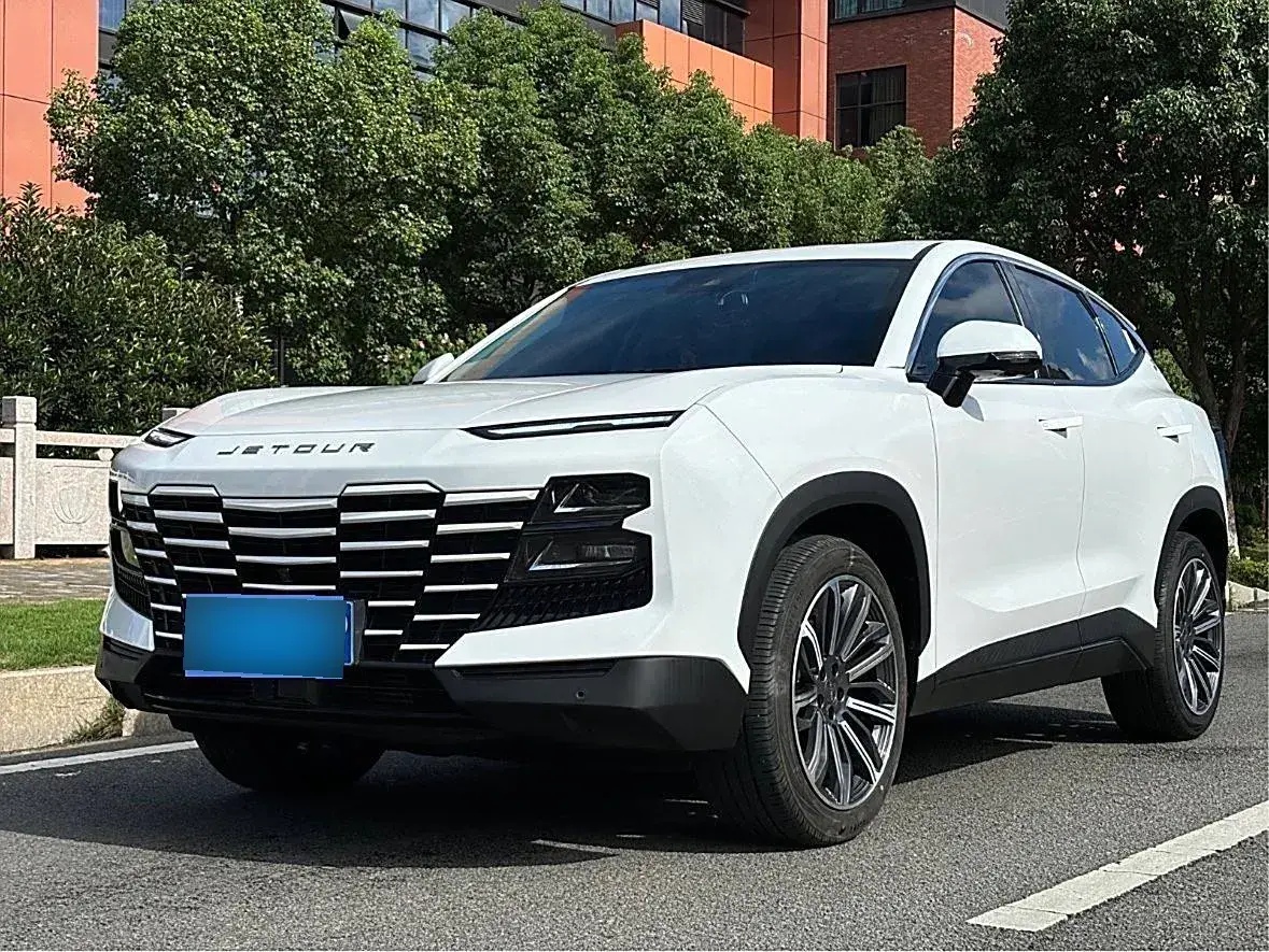 2023 Jetour DASHING 1.6T 197HP L4 7DCT