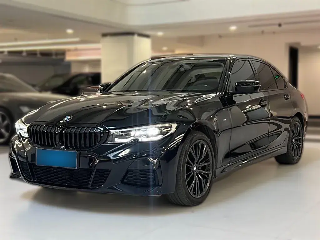 2022 BMW 3 Series 2.0T 156HP L4 8AT