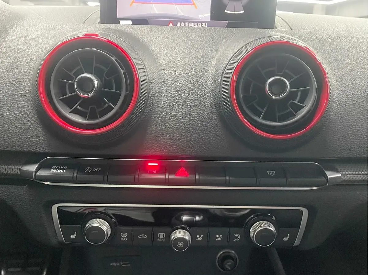 2017 Audi RS 3 2.5T 400HP L5 7DCT,autocango,china used car exporter,china ev exporter,chinese used car exporter,chinese used ev exporter