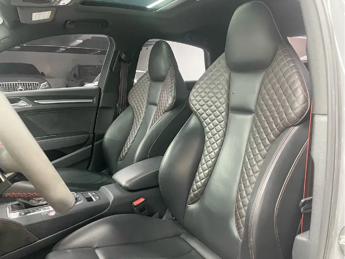 2017 Audi RS 3 2.5T 400HP L5 7DCT,autocango,china used car exporter,china ev exporter,chinese used car exporter,chinese used ev exporter