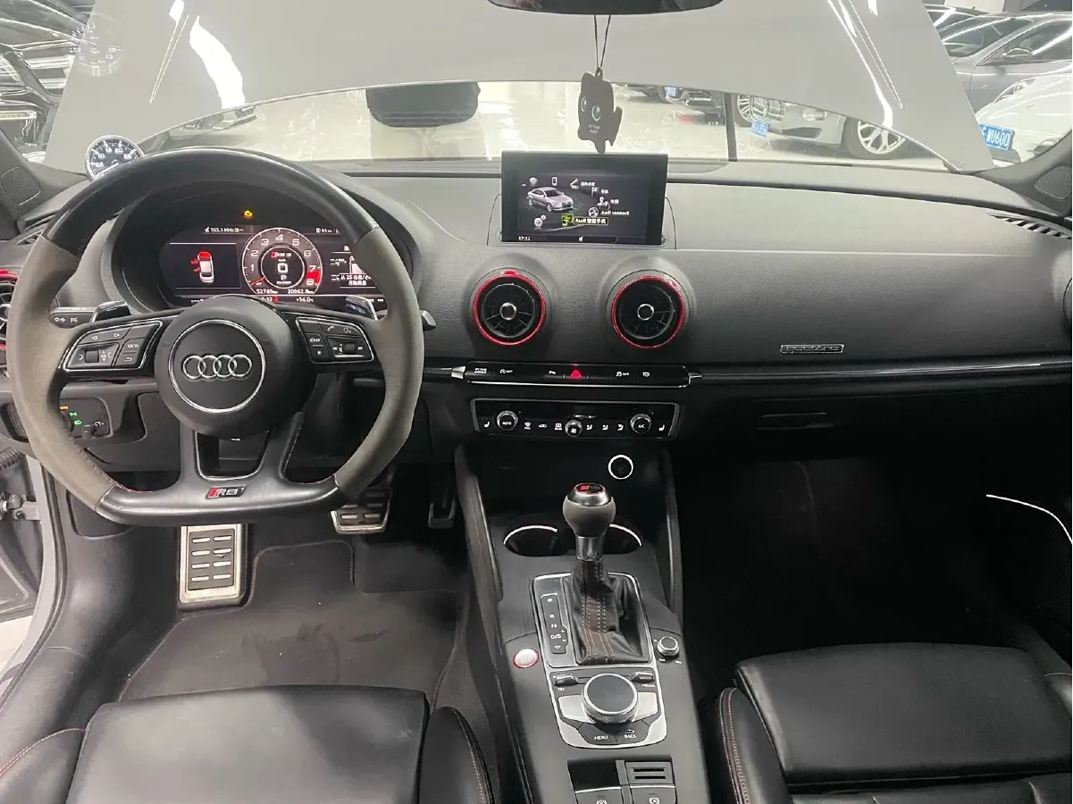 2017 Audi RS 3 2.5T 400HP L5 7DCT,autocango,china used car exporter,china ev exporter,chinese used car exporter,chinese used ev exporter