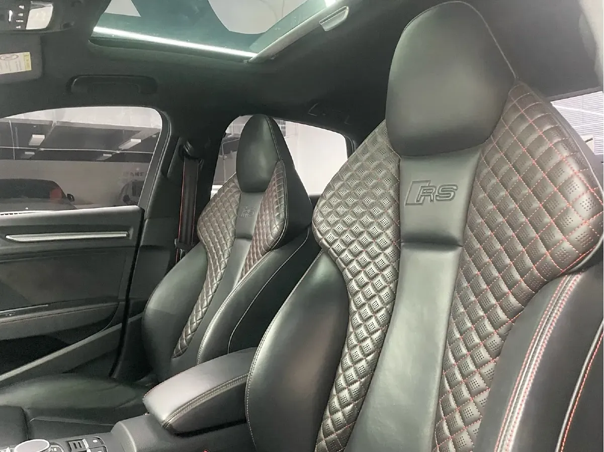 2017 Audi RS 3 2.5T 400HP L5 7DCT,autocango,china used car exporter,china ev exporter,chinese used car exporter,chinese used ev exporter