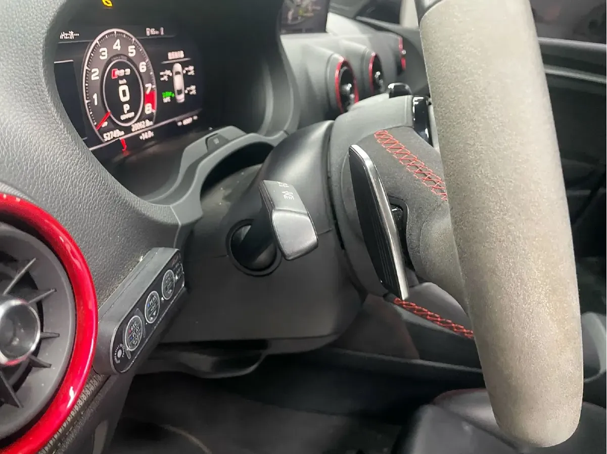 2017 Audi RS 3 2.5T 400HP L5 7DCT,autocango,china used car exporter,china ev exporter,chinese used car exporter,chinese used ev exporter