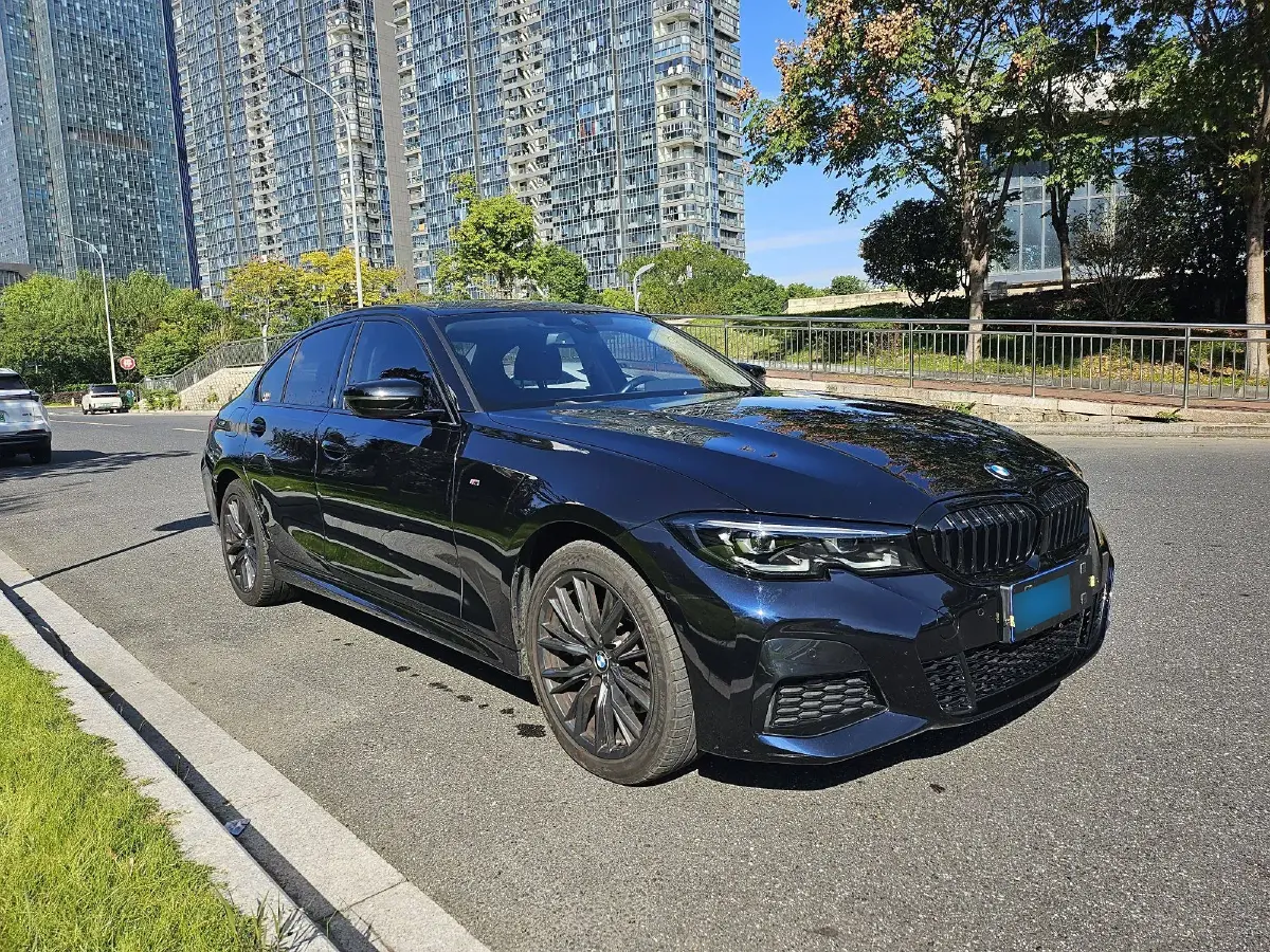 2022 BMW 3 Series 2.0T 258HP L4 8AT