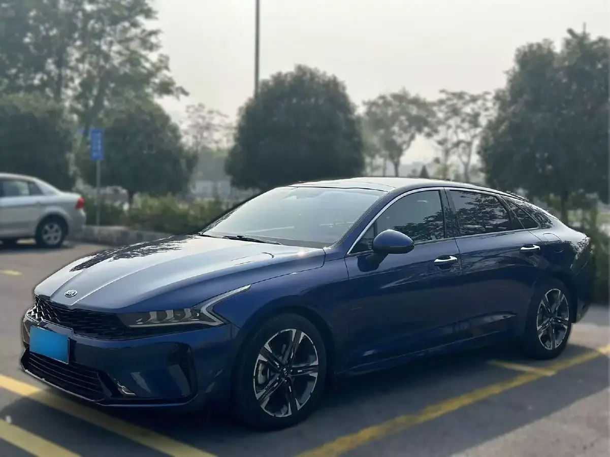 2020 Kia K5 1.5T 170HP L4 7DCT