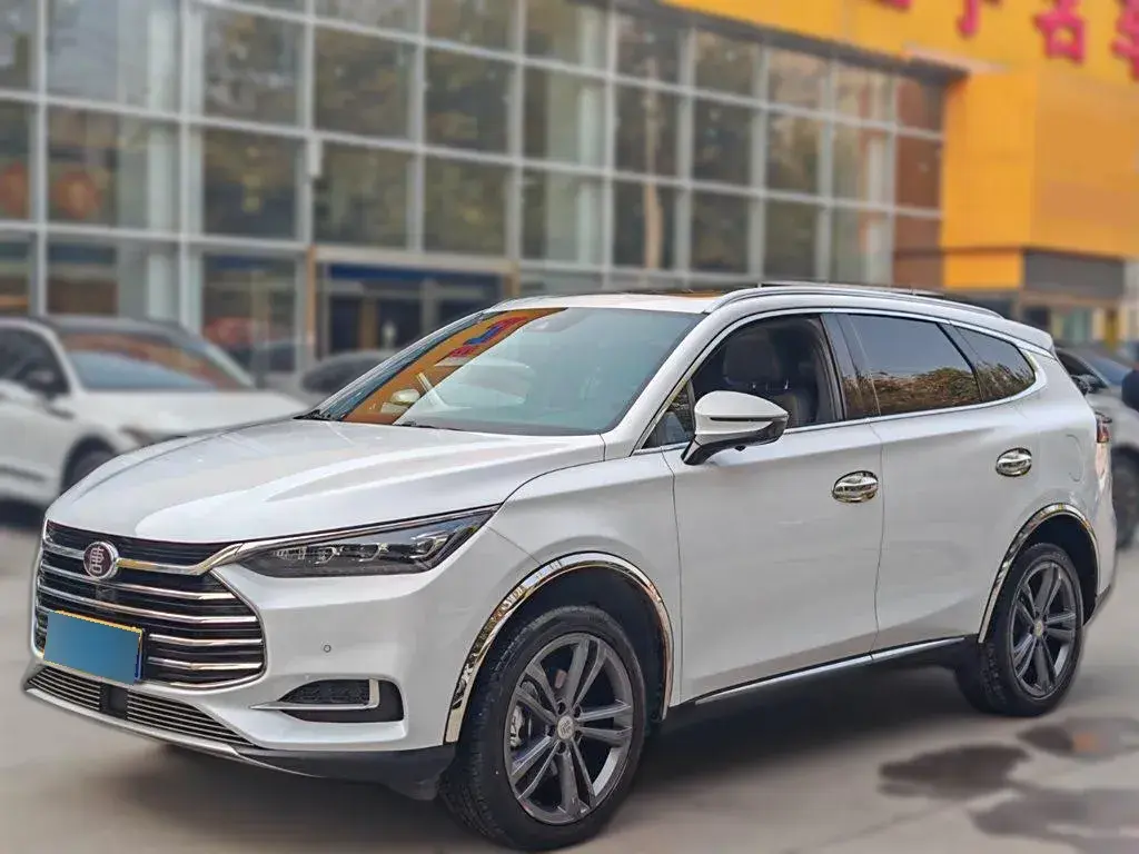 2021 BYD Tang 2.0T 192HP L4 6AT