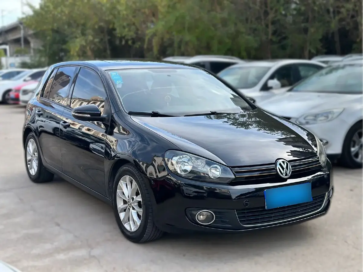 2011 Volkswagen Golf 1.4T 131HP L4 5MT