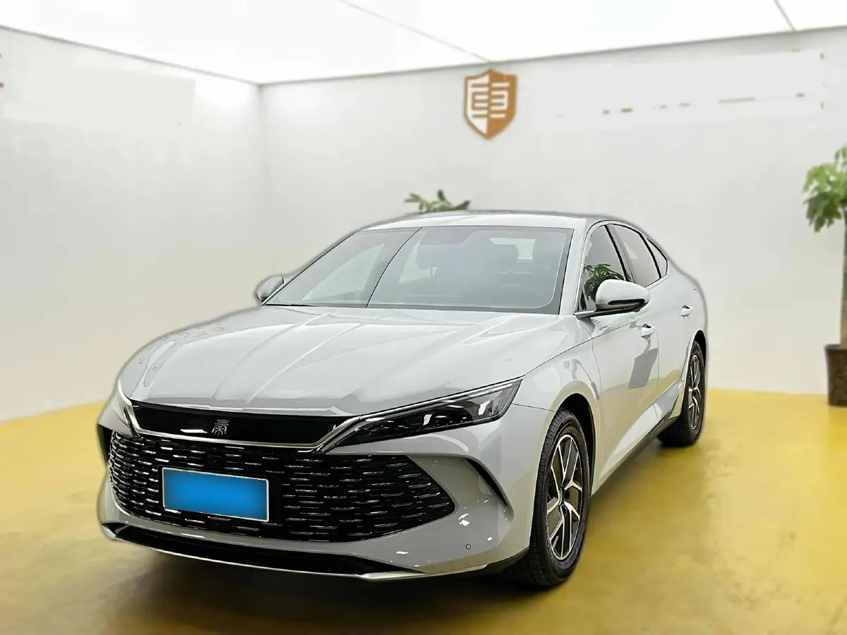 2024 BYD QinL 1.5L 101HP L4 E-CVT PHEV 10.08KWH