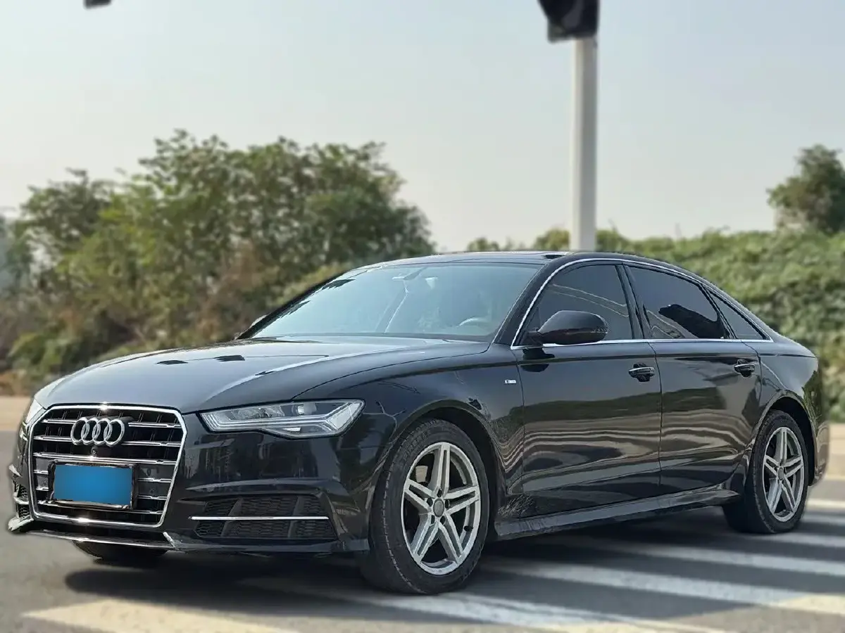 2018 Audi A6L 2.5L 204HP V6 CVT