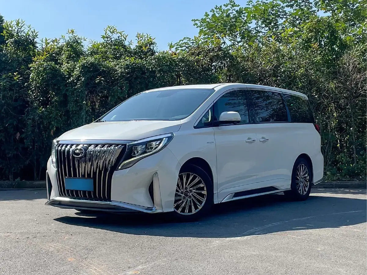 2021 GAC Trumpchi M8 2.0T 252HP L4 8AT