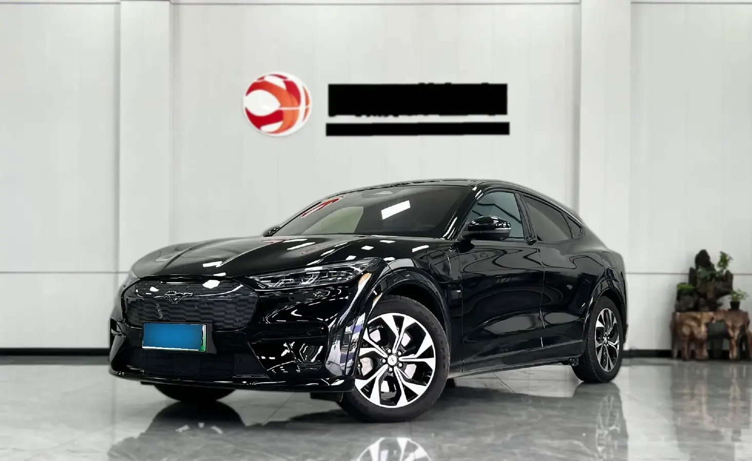 2024 Ford Mustang Mach-E BEV 80.3KWH