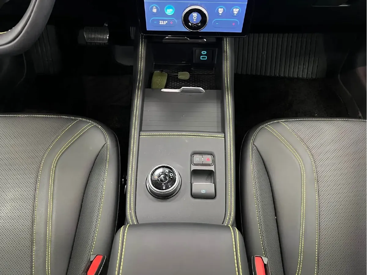 2024 Ford Mustang Mach-E BEV 80.3KWH,autocango,china used car exporter,china ev exporter,chinese used car exporter,chinese used ev exporter