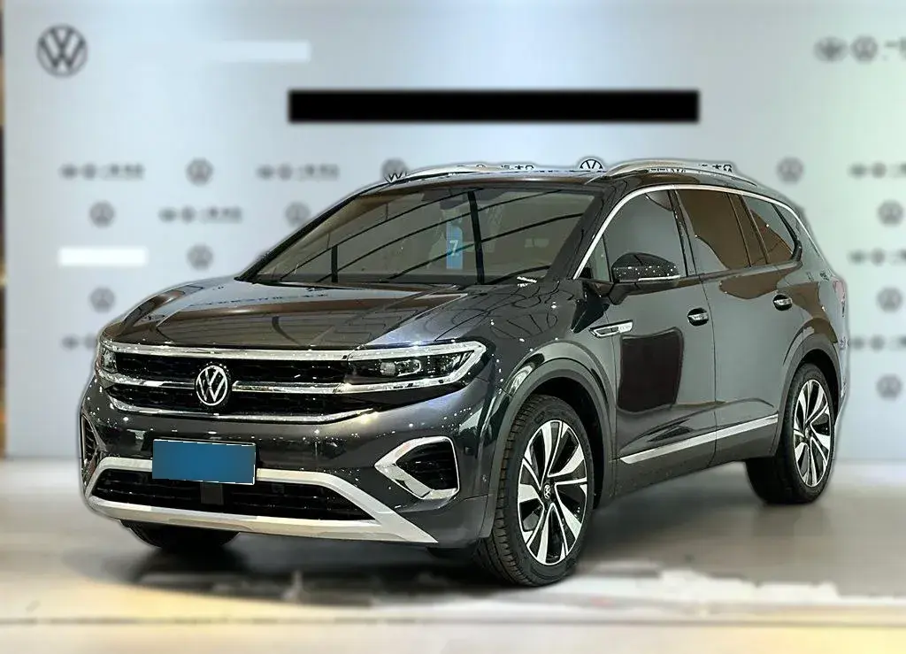 2022 Volkswagen Talagon 2.0T 220HP L4 7DCT