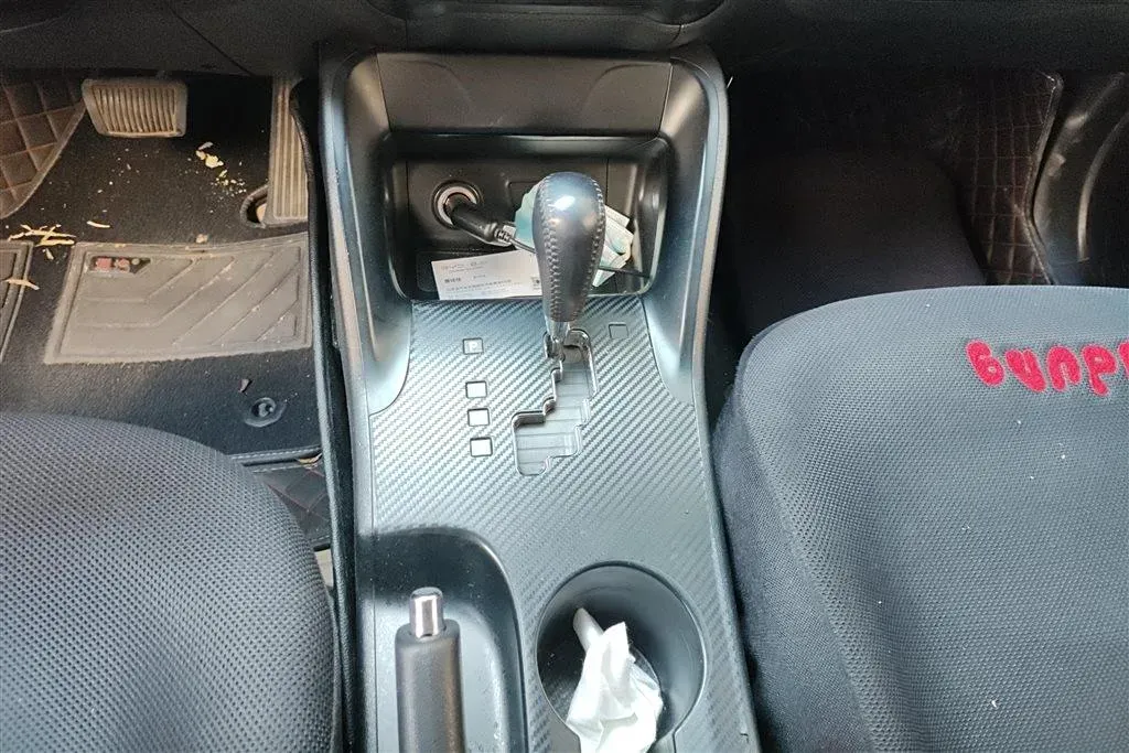 2013 Hyundai ix35 2.0L 165HP L4 6AT,autocango,china used car exporter,china ev exporter,chinese used car exporter,chinese used ev exporter