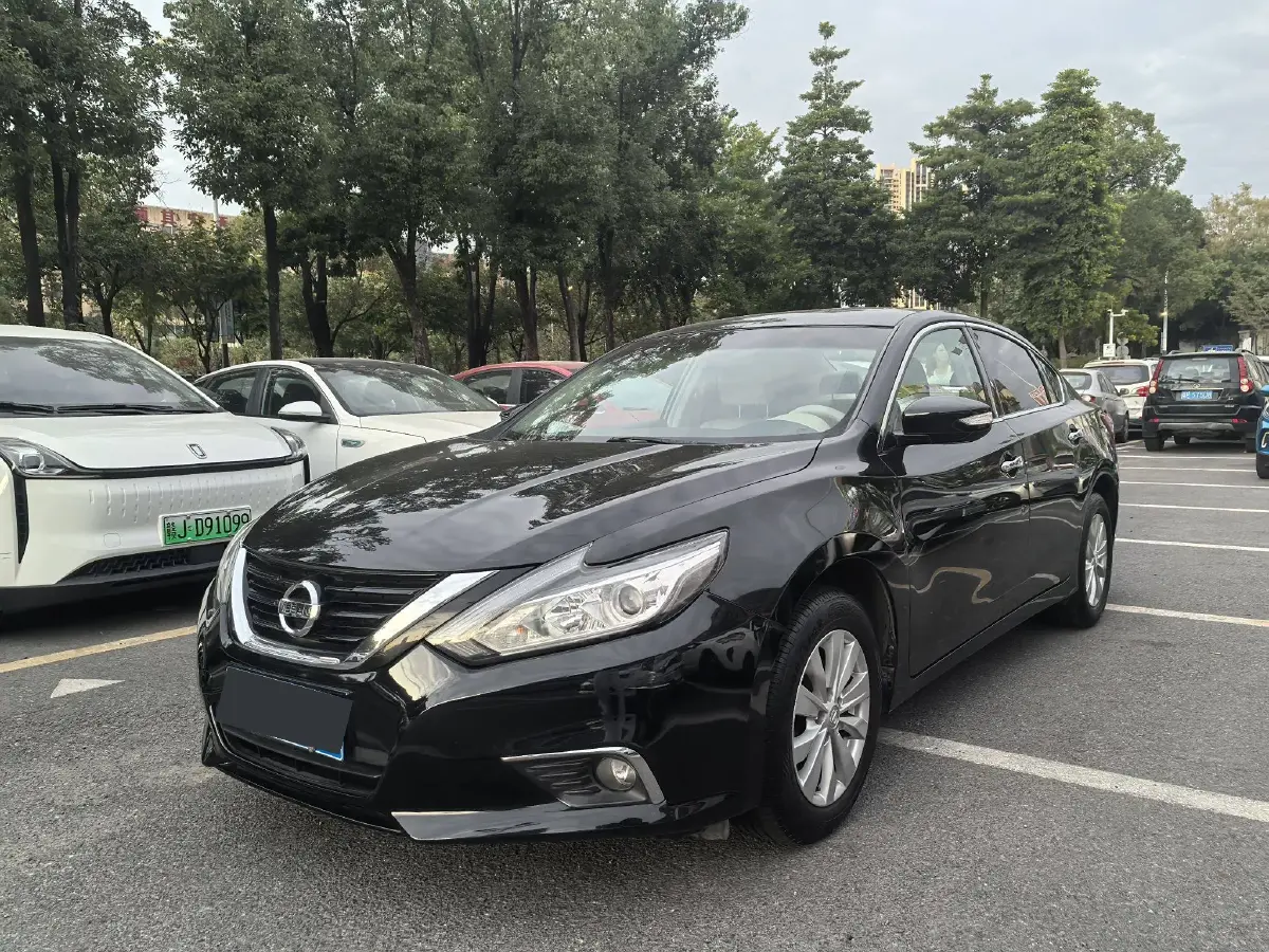 2016 Nissan Teana 2.0L 150HP L4 CVT