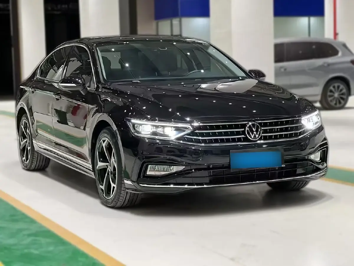 2023 Volkswagen Magotan 2.0T 186HP L4 7DCT