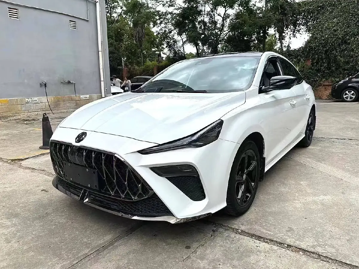 2022 MG 5 Scorpio 1.5T 181HP L4 7DCT