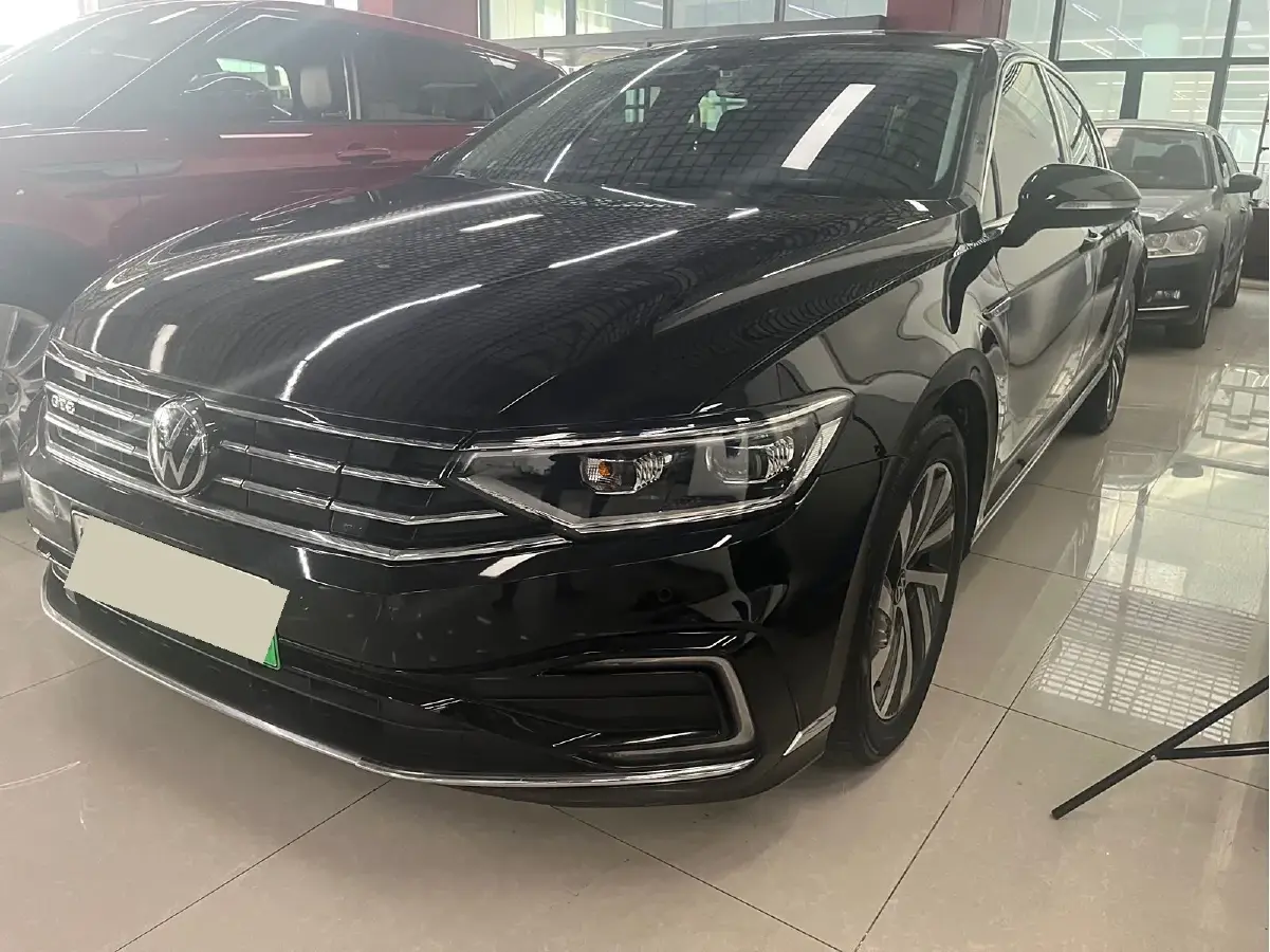 2022 Volkswagen Magotan GTE 1.4T 150HP L4 6DCT PHEV 13KWH