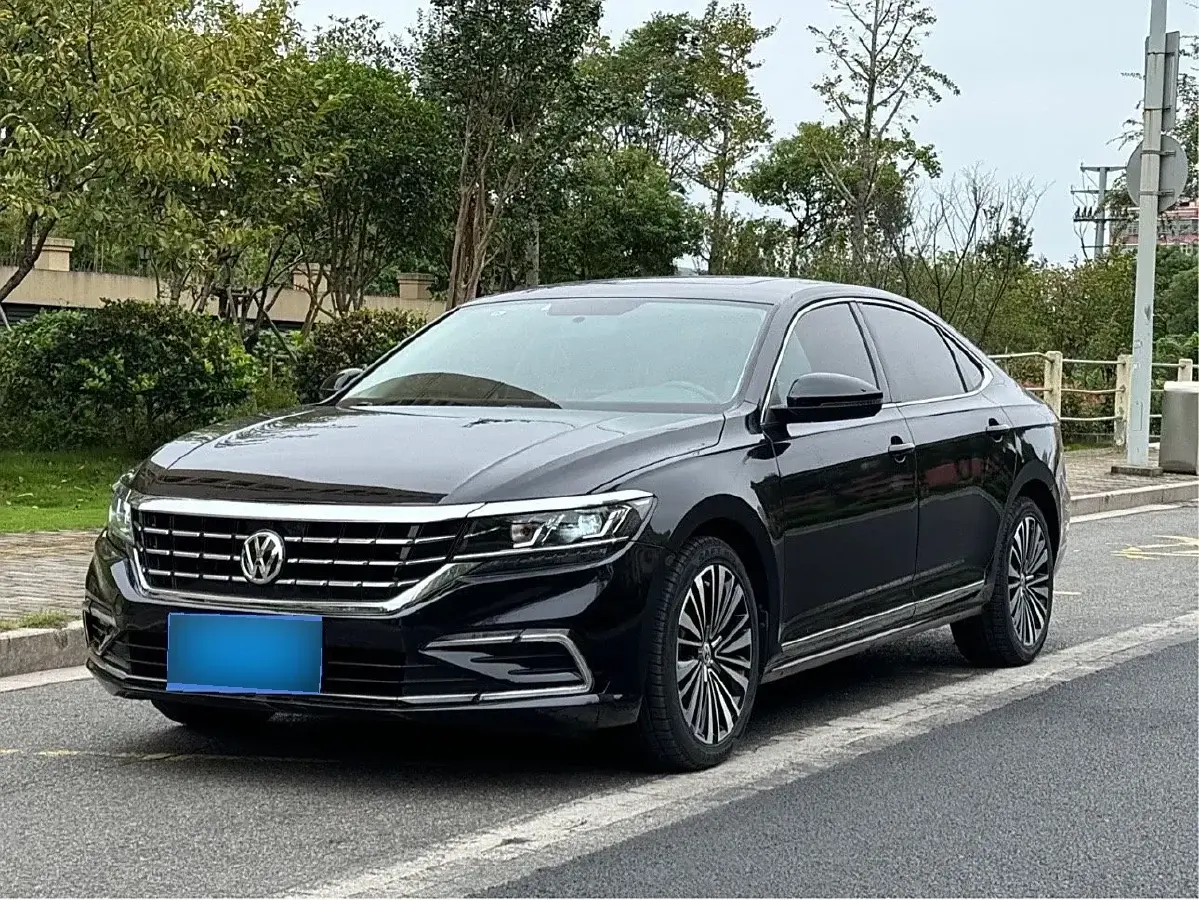 2021 Volkswagen Passat 1.4T 150HP L4 7DCT