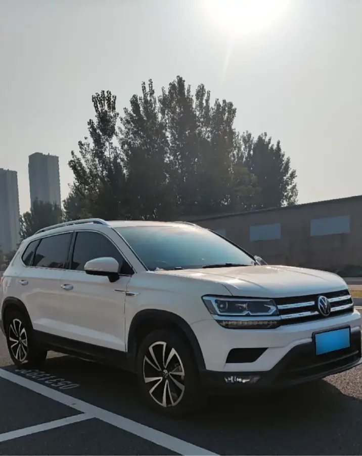 2021 Volkswagen Tharu 1.4T 150HP L4 7DCT