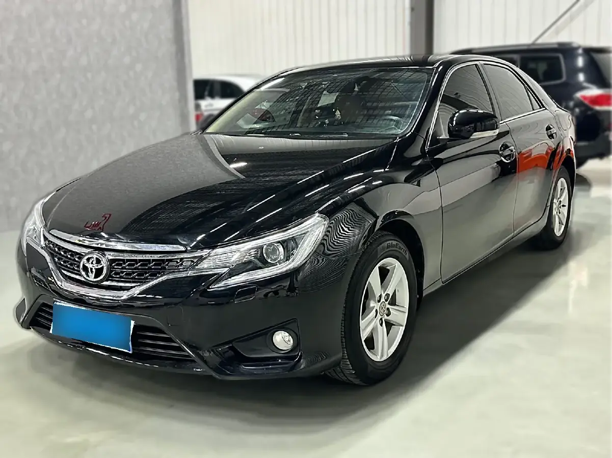 2013 Toyota Reiz 2.5L 193HP V6 6AT