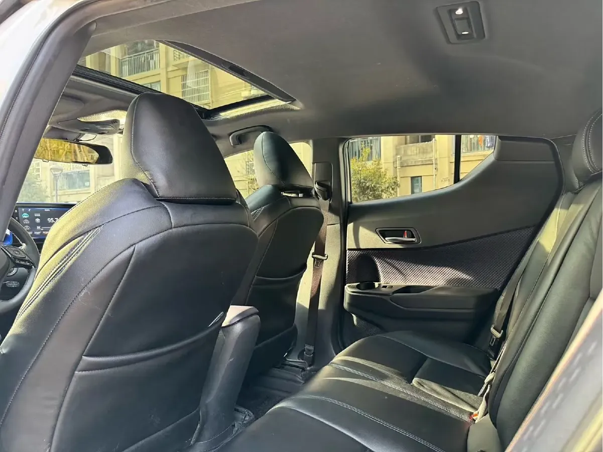 2020 Toyota Izoa 2.0L 171HP L4 CVT,autocango,china used car exporter,china ev exporter,chinese used car exporter,chinese used ev exporter