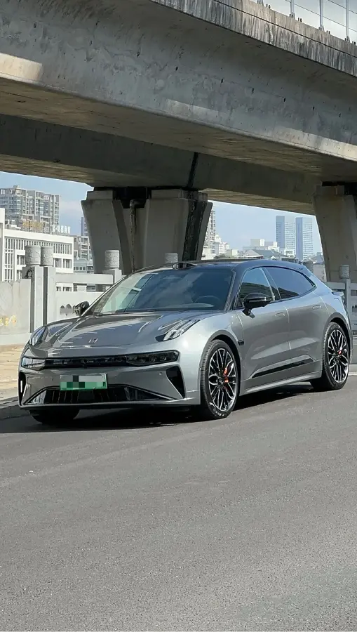 2025 Zeekr 001 BEV 100KWH