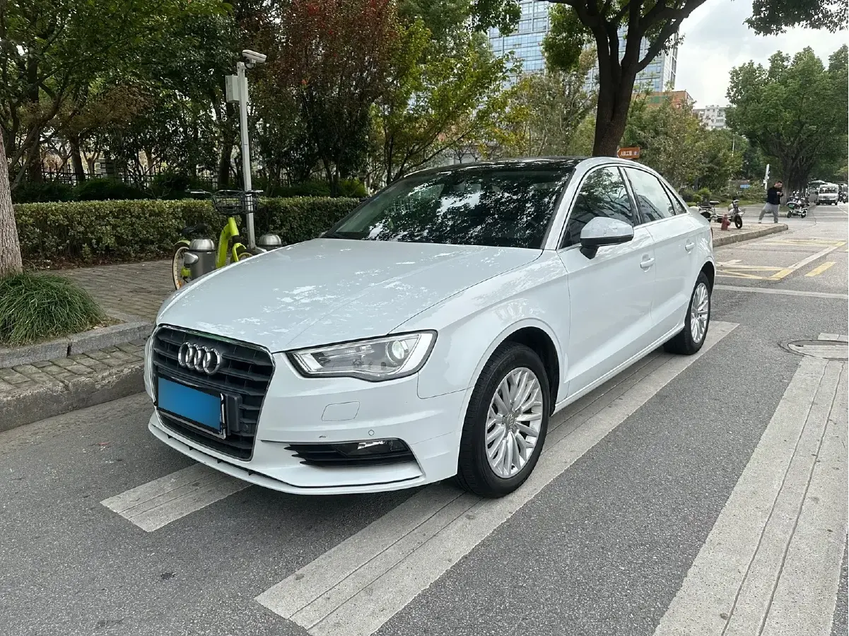 2016 Audi A3 1.4T 150HP L4 7DCT