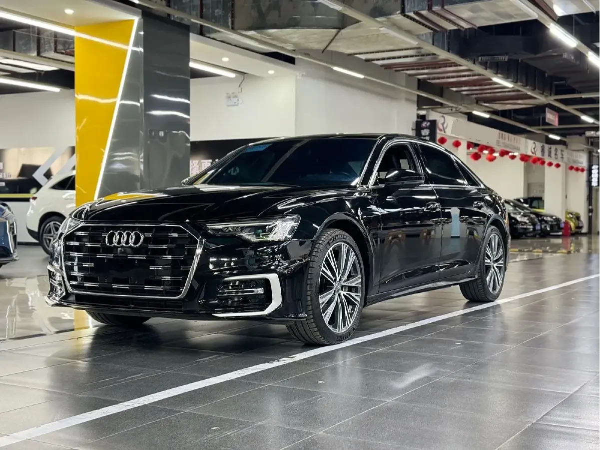 2021 Audi A6L 2.0T 224HP L4 7DCT