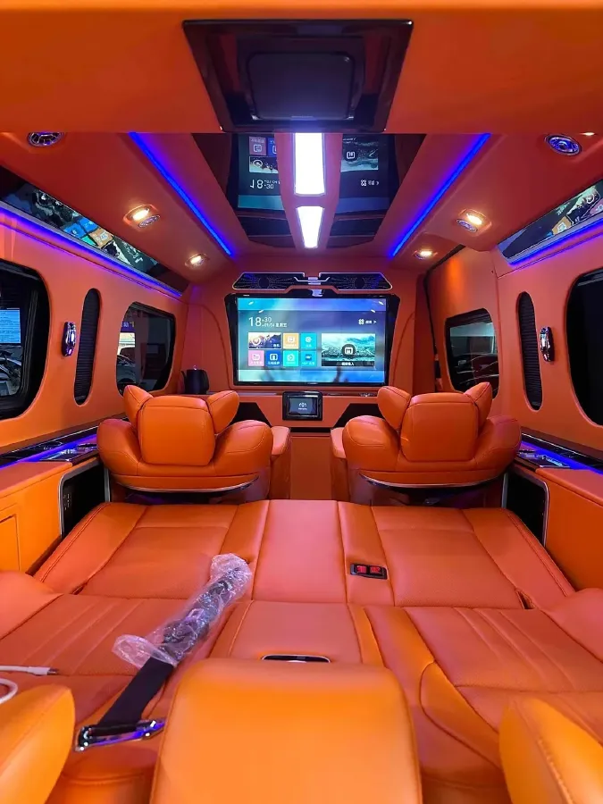 2021 Hyundai Staria 3.5L 272HP V6 8AT,autocango,china used car exporter,china ev exporter,chinese used car exporter,chinese used ev exporter