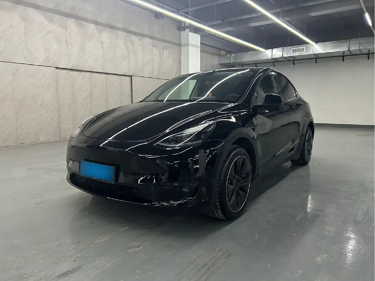 2022 Tesla Model Y BEV 60KWH