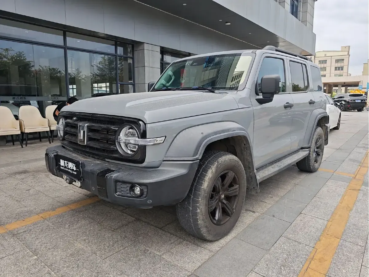 2021 Tank 300 2.0T 227HP L4 8AT