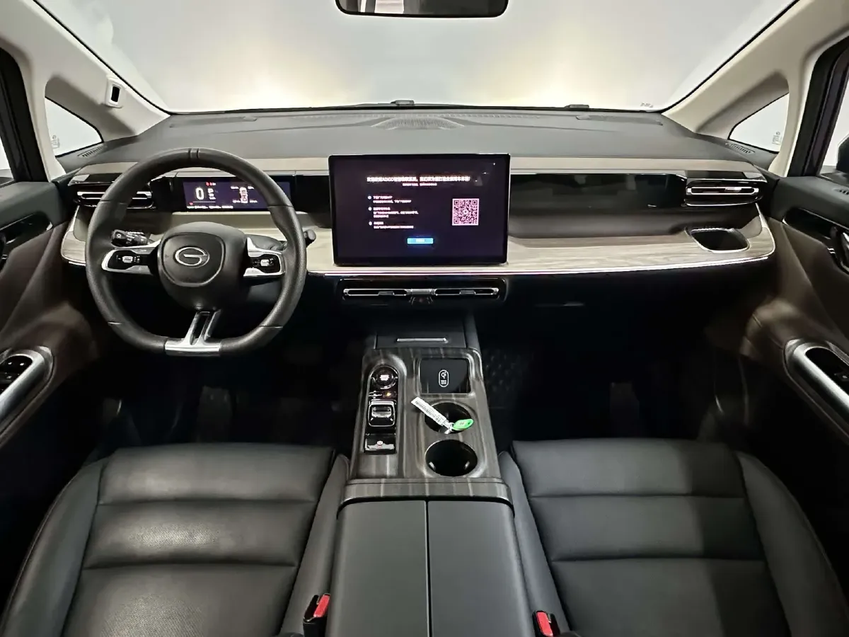 2024 GAC Trumpchi E8 2.0L 140HP L4 2DHT PHEV 25.57KWH,autocango,china used car exporter,china ev exporter,chinese used car exporter,chinese used ev exporter