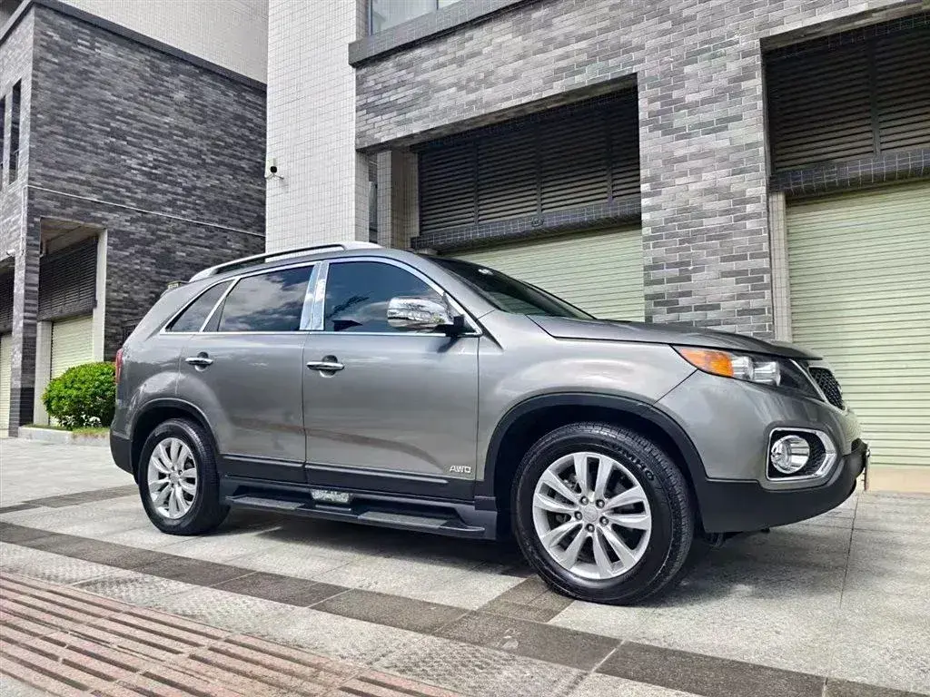 2010 Kia Sorento 2.2T 197HP L4 6AT