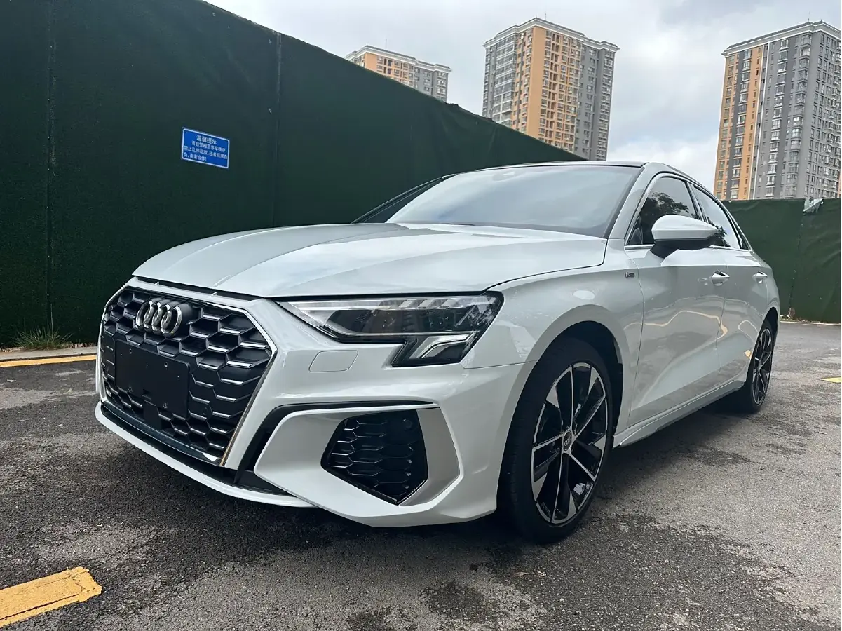 2022 Audi A3 1.4T 150HP L4 7DCT