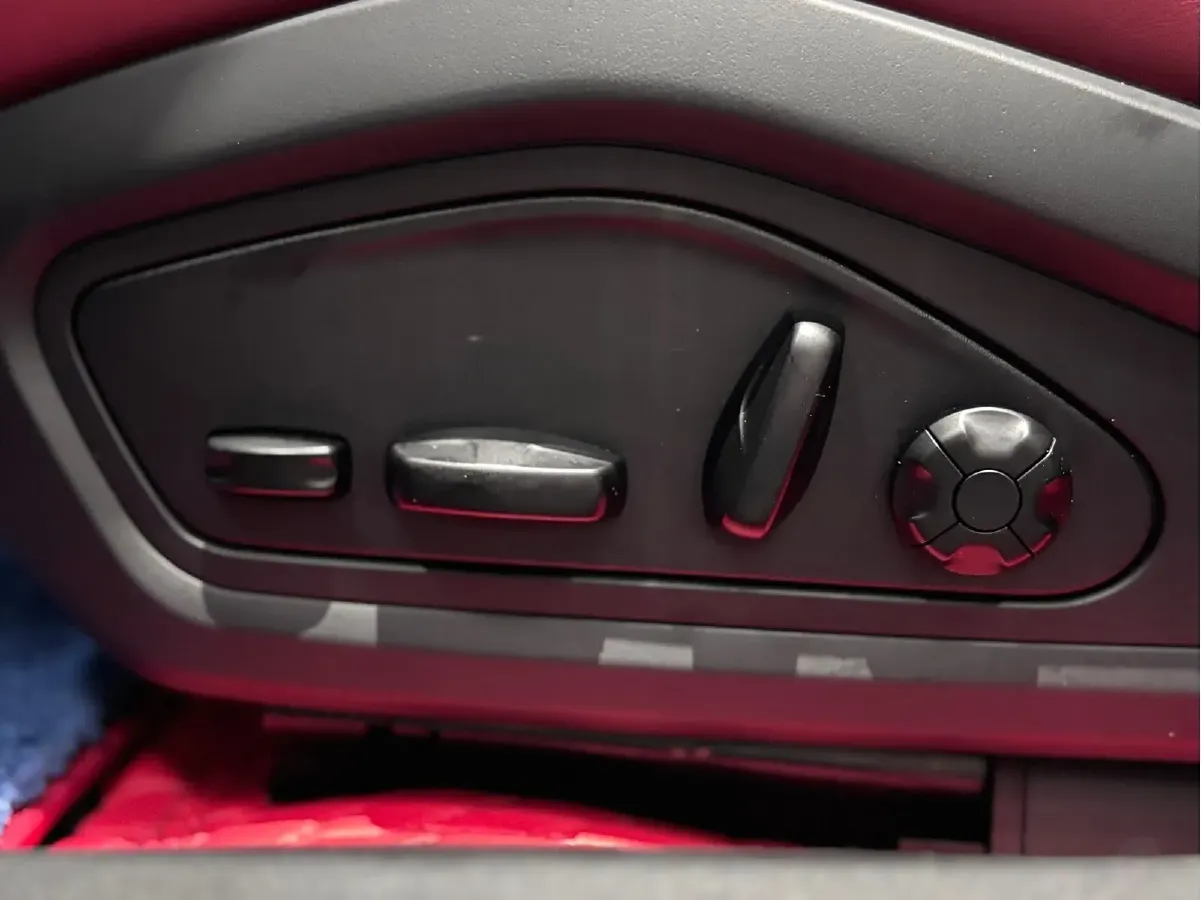 2020 Porsche Taycan 2AT BEV 79.2KWH,autocango,china used car exporter,china ev exporter,chinese used car exporter,chinese used ev exporter