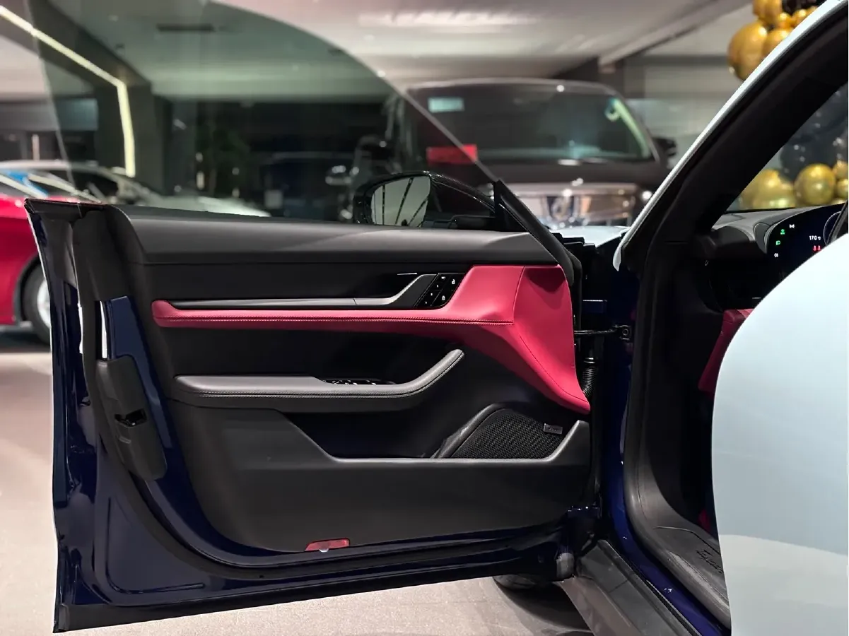 2020 Porsche Taycan 2AT BEV 79.2KWH,autocango,china used car exporter,china ev exporter,chinese used car exporter,chinese used ev exporter