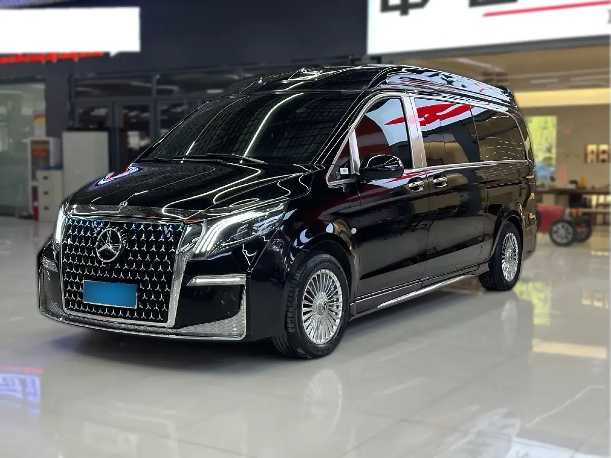 2023 Mercedes-Benz Vito 2.0T 211HP L4 9AT