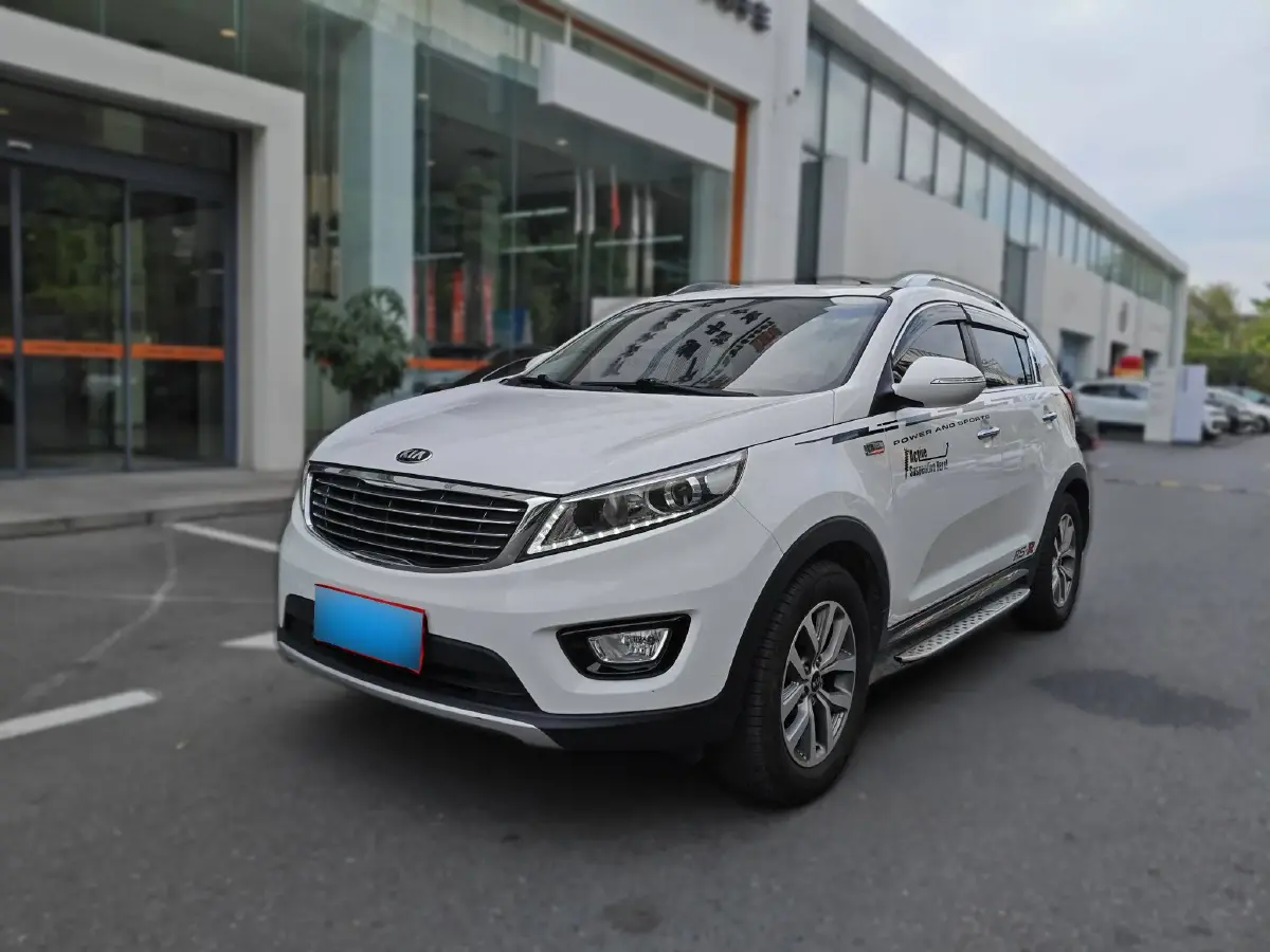 2016 Kia Sportage R 2.0L 165HP L4 6AT