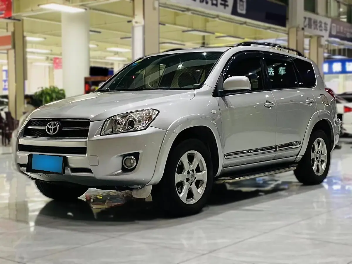 2010 Toyota RAV4 2.4L 170HP L4 4AT