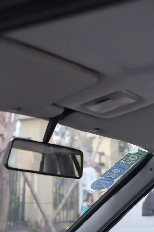 2004 Volkswagen Santana Classic 1.6L 87HP L4 5MT,autocango,china used car exporter,china ev exporter,chinese used car exporter,chinese used ev exporter