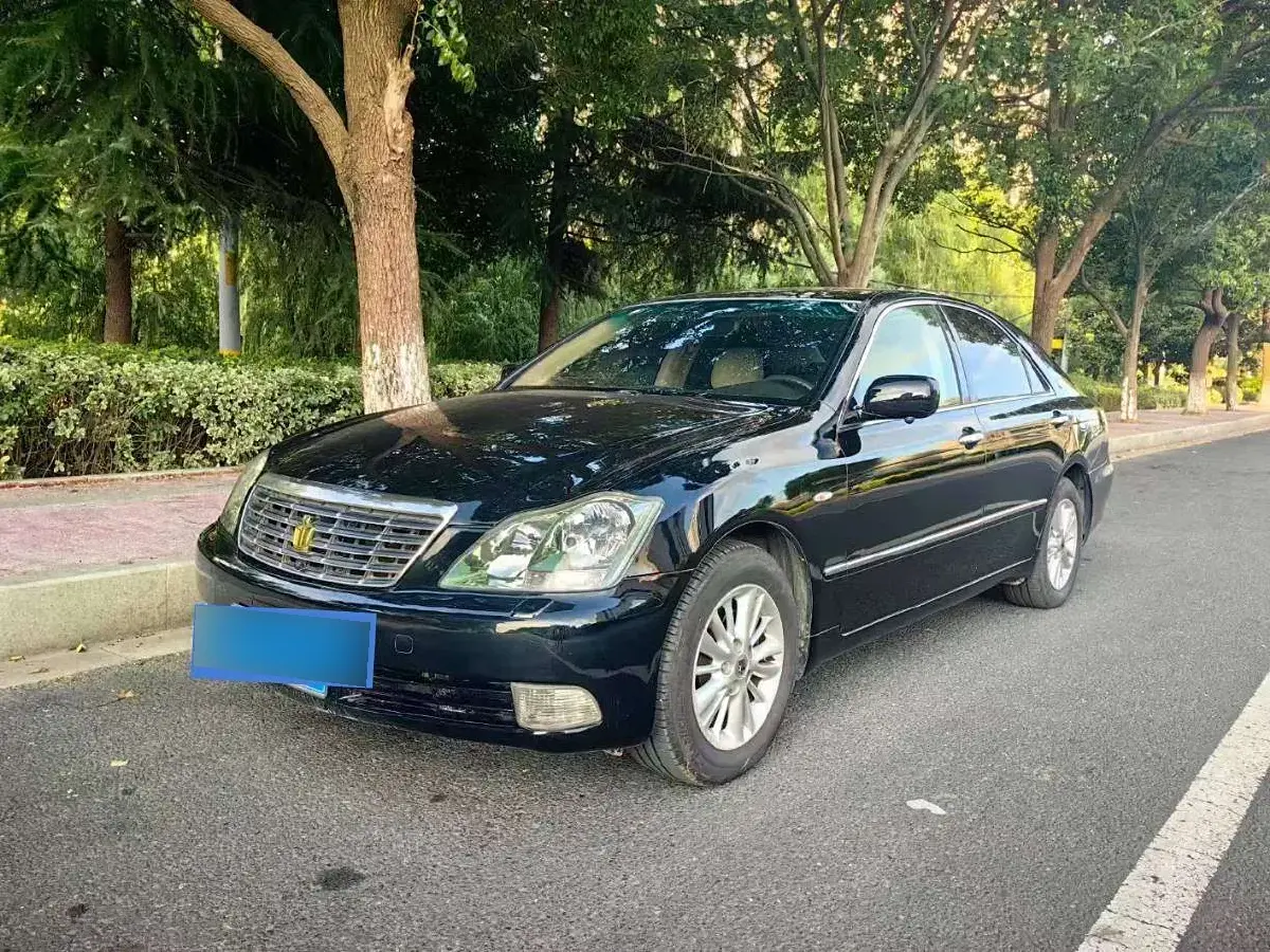 2007 Toyota Crown 2.5L 197HP V6 6AT