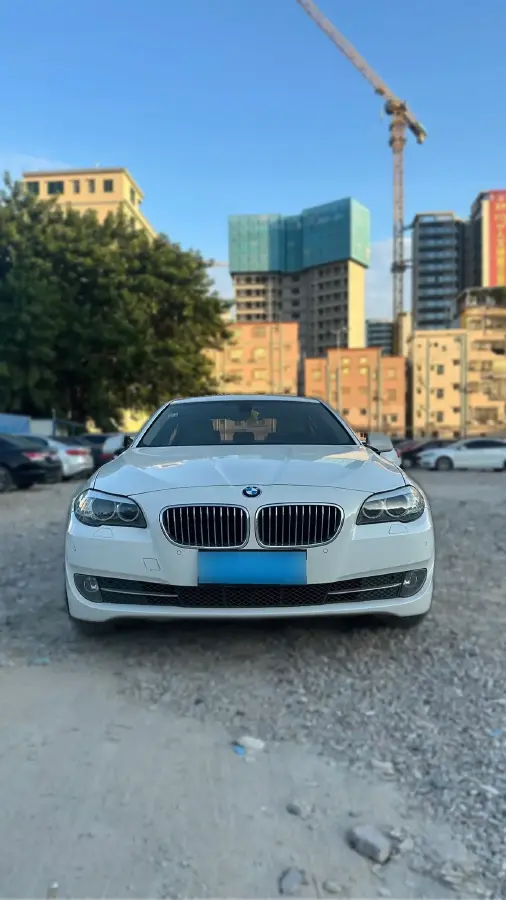 2013 BMW 5 Series 2.0T 218HP L4 8AT