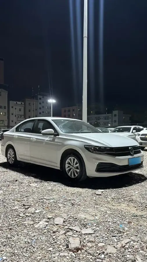 2021 Volkswagen Bora 1.4T 150HP L4 7DCT