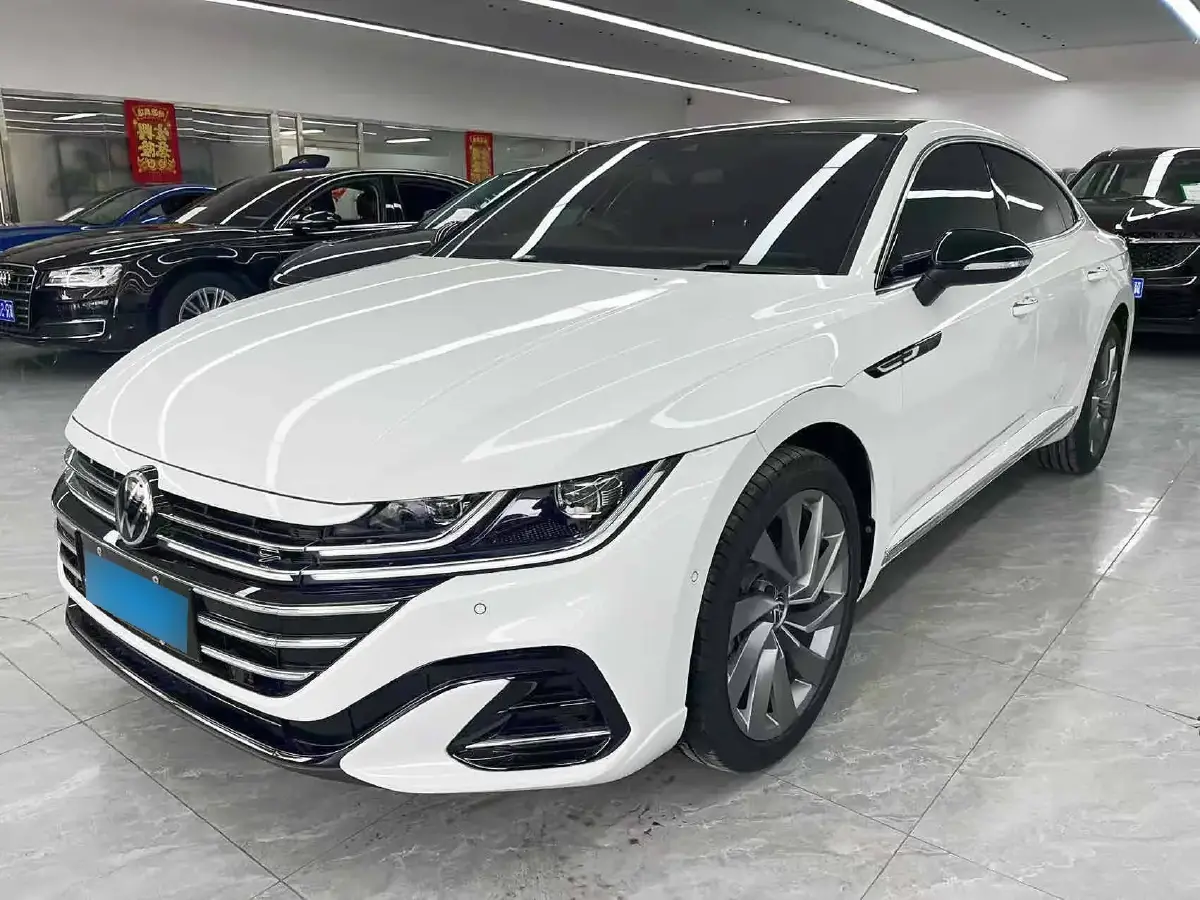2021 Volkswagen CC 2.0T 220HP L4 7DCT