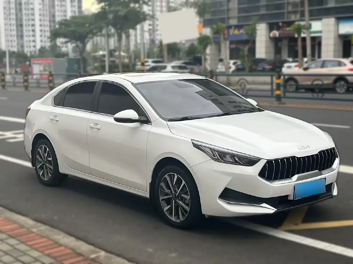 2021 Kia K3 1.5L 115HP L4 CVT