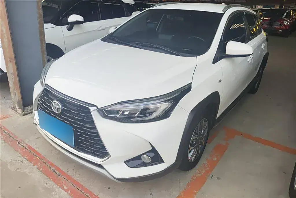 2022 Toyota Yaris L 1.5L 112HP L4 CVT