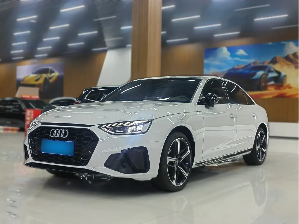2024 Audi A4L 2.0T 190HP L4 7DCT
